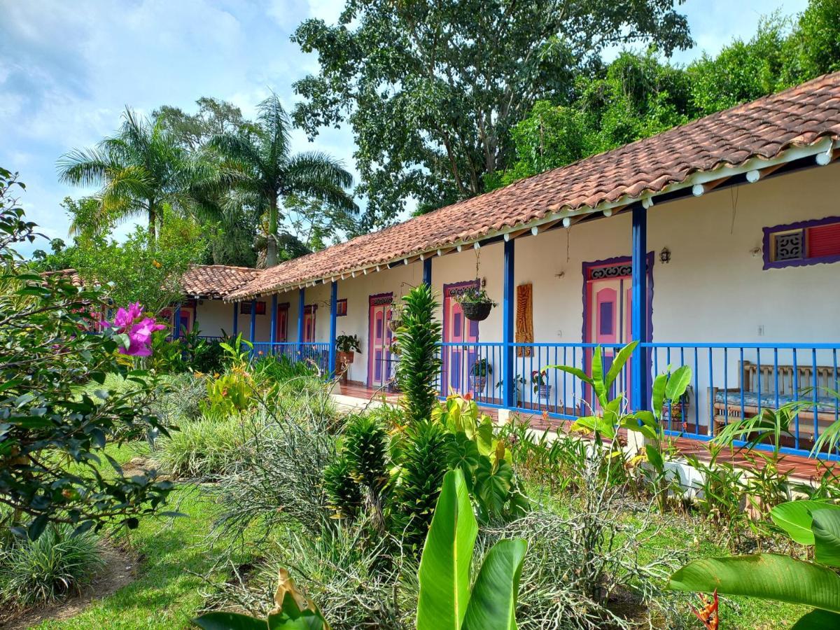 Finca Hotel Villa Del Sol Pueblo Tapao Eksteriør bilde