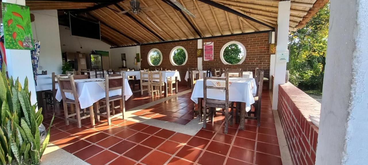 Finca Hotel Villa Del Sol Pueblo Tapao Eksteriør bilde